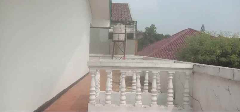 dijual rumah rumah di komplek kavling