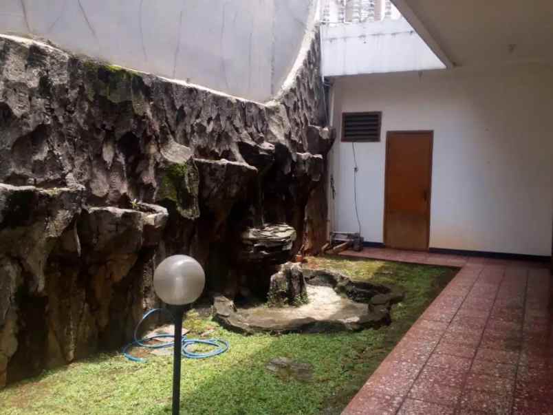 dijual rumah rumah di komplek kavling