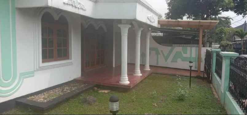 dijual rumah rumah di komplek kavling