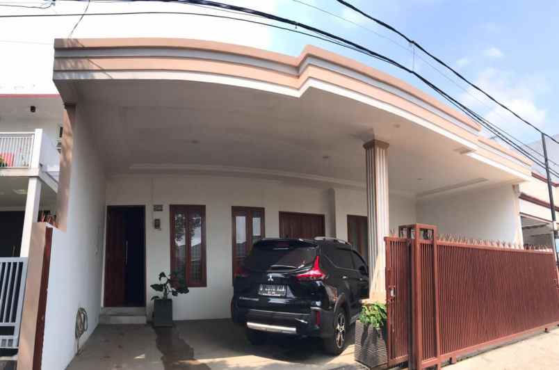 dijual rumah rumah jl cendana kranggan