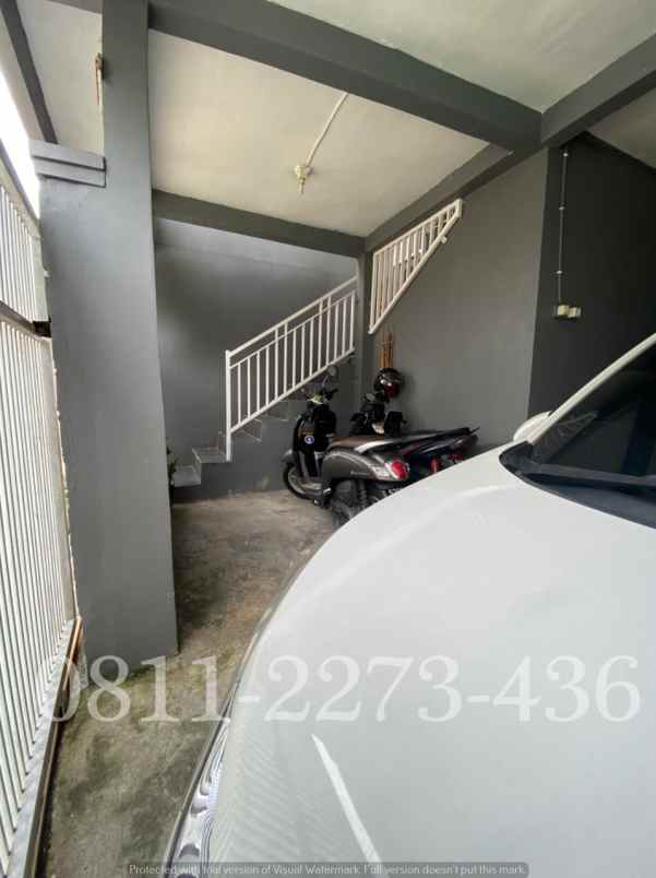 dijual rumah sariwangi