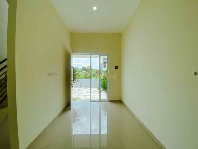 dijual rumah sembego