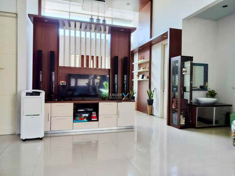 dijual rumah siap huni di rosewood citraland