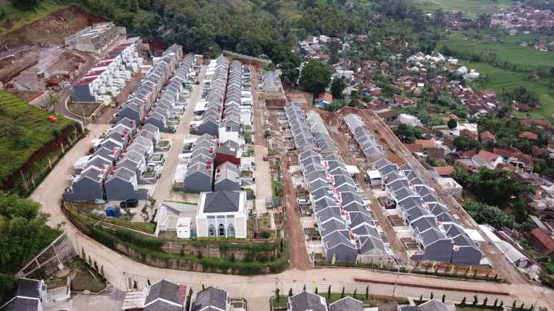 dijual rumah sindangwangi malingping