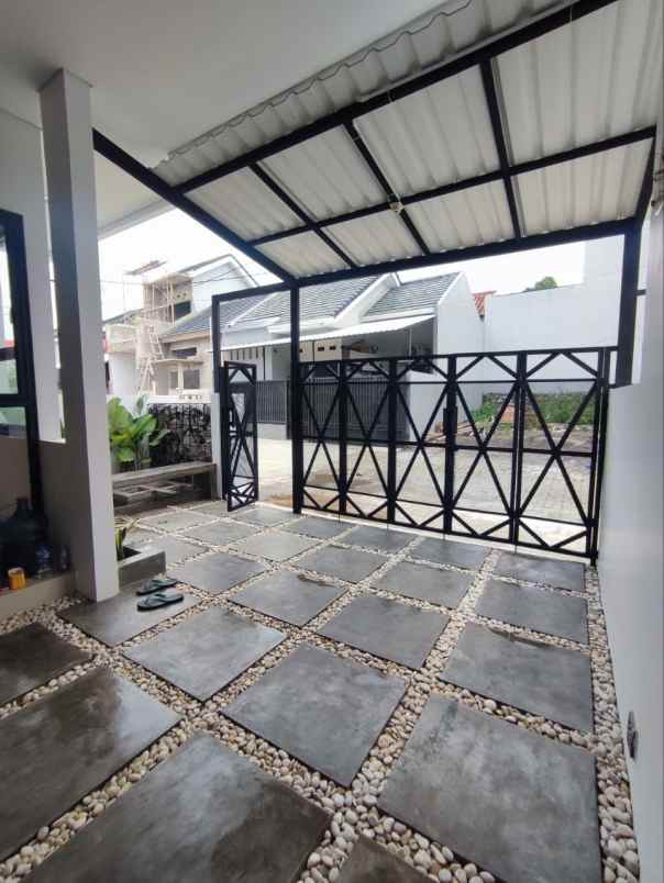 dijual rumah sip 458