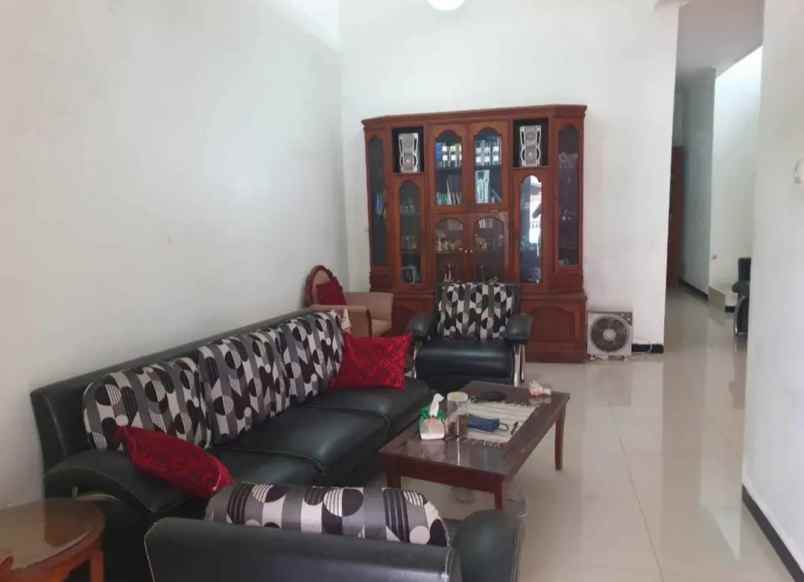 dijual rumah sleman