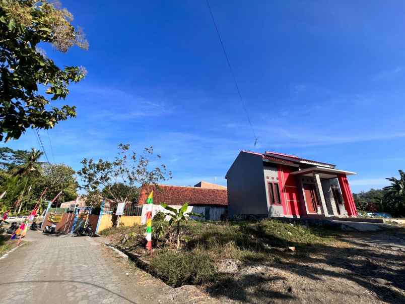 dijual rumah strategis pusat kota sruweng kebumen