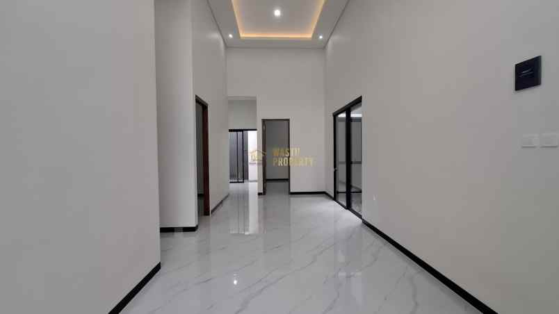 dijual rumah sukoharjo