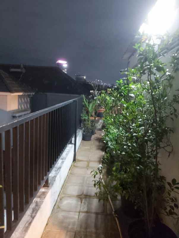 dijual rumah summarecon bekasi cluster