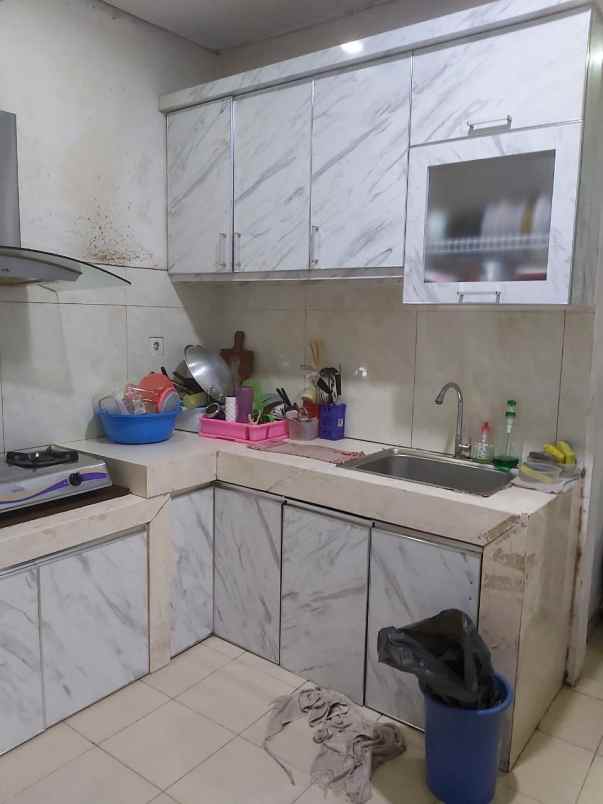 dijual rumah summarecon bekasi cluster