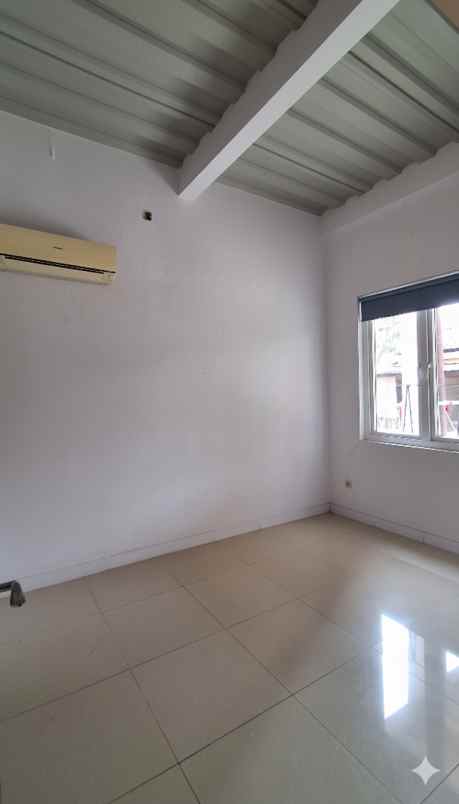 dijual rumah taman besakih sentul city view gunung