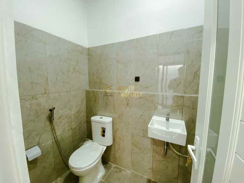 dijual rumah tamanmartani kec kalasan