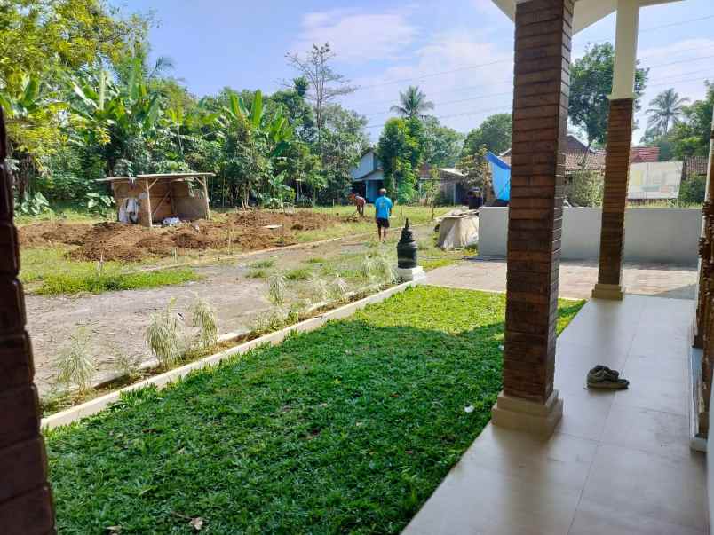 dijual rumah tegalaru kec borobudur kab