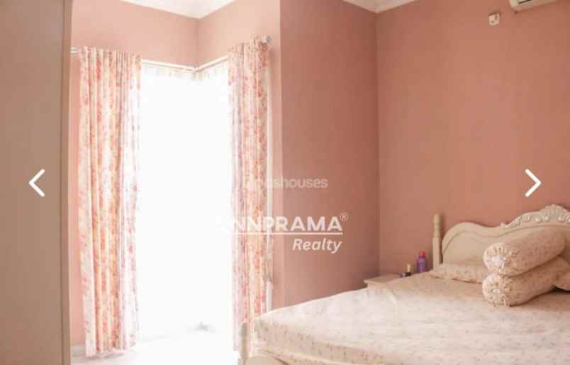 dijual rumah vila pertiwi