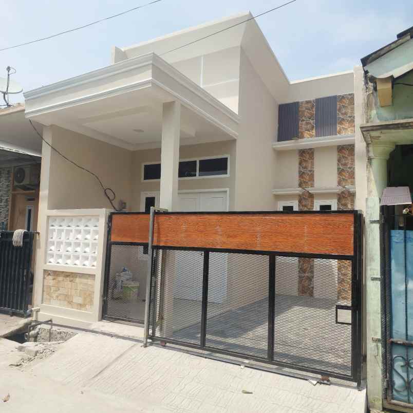 dijual rumah villa gading harapan bekasi