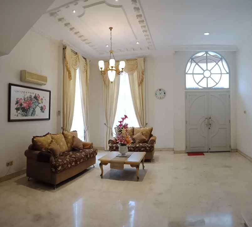 dijual rumah villa gading indah kelapa gading