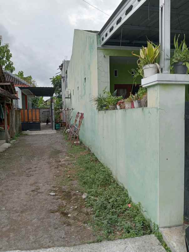 dijual tanah dijual gedung bekas
