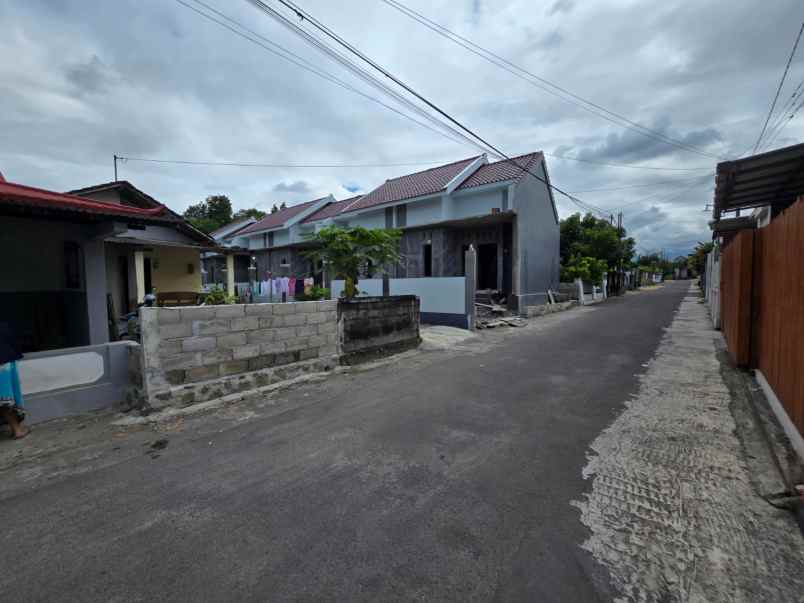 dijual tanah jl pandowoharjo
