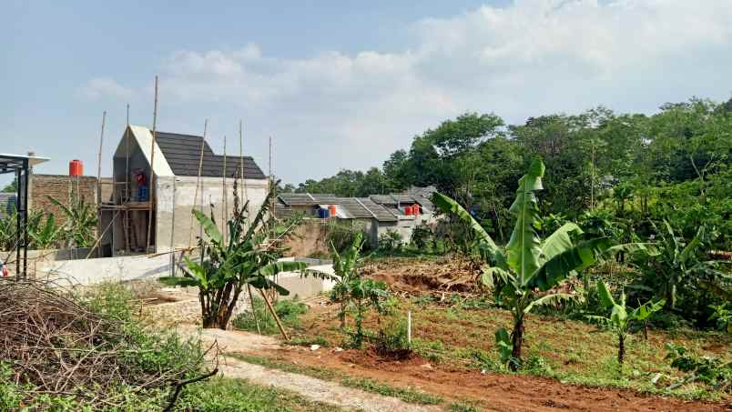 dijual tanah komplek pln ciguruwik