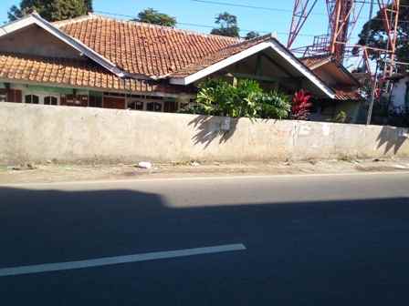 dijual tanah pinggir jalan raya