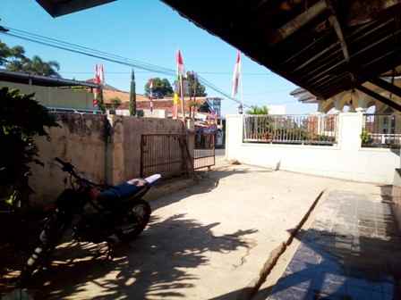 dijual tanah pinggir jalan raya