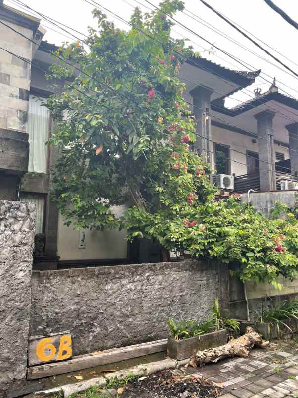 dijual villa lkendal jl petitenget raya bali