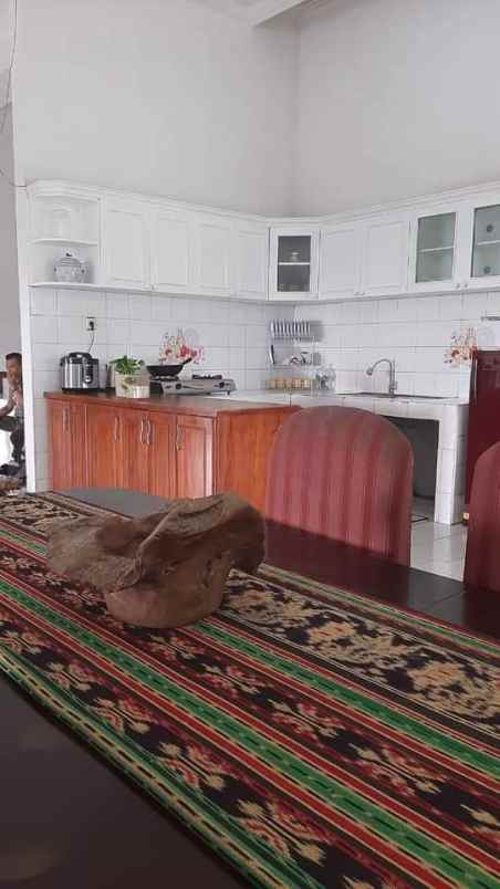 dijual villa mega mendung puncak bogor jawa barat