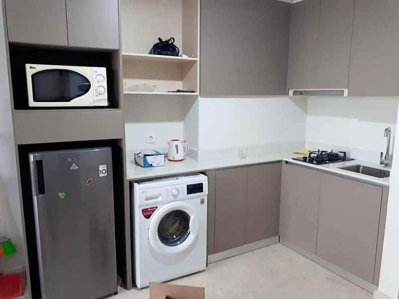 disewakan apartemen gold coast pik