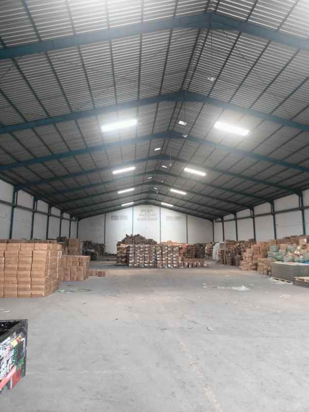 disewakan gudang di romokalisari