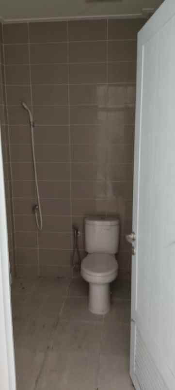 disewakan murah ruko boston pik2