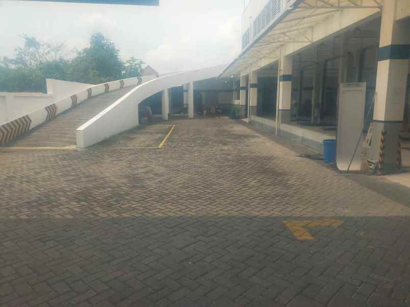 disewakan ruko gudang kantor jalan raya menganti raya