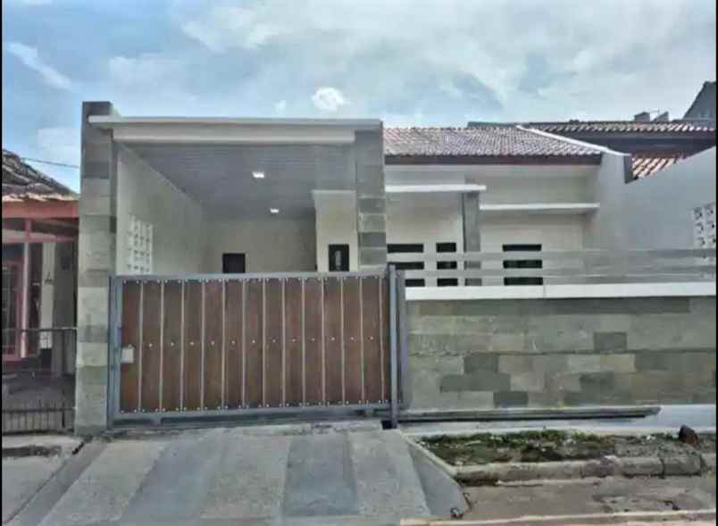 disewakan rumah antapani