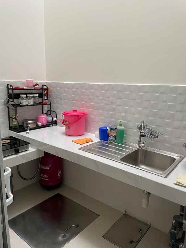 disewakan rumah cluster maison de wisteria