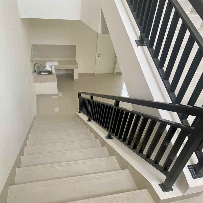 disewakan rumah podomoro park cluster