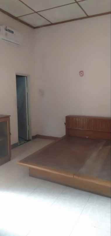 disewakan rumah rungkut mapan tengah