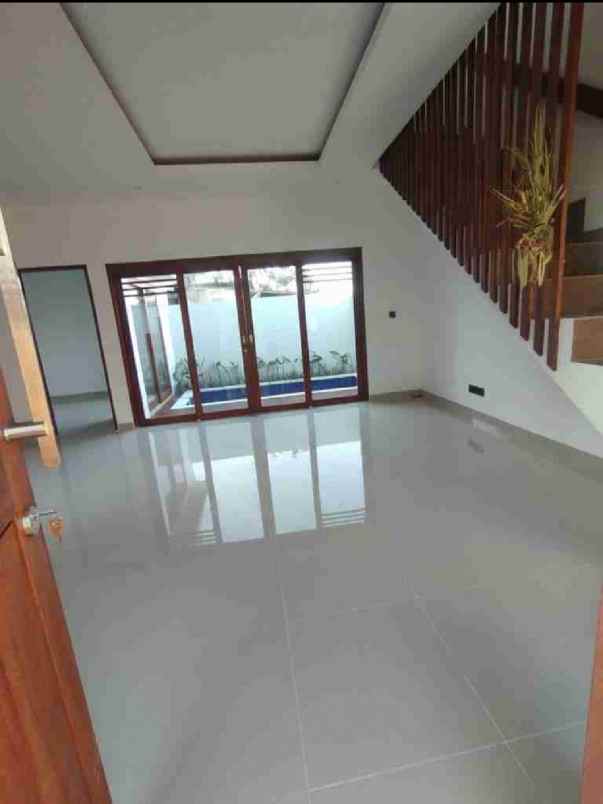for rent semi villa house in muding kerobokan bali