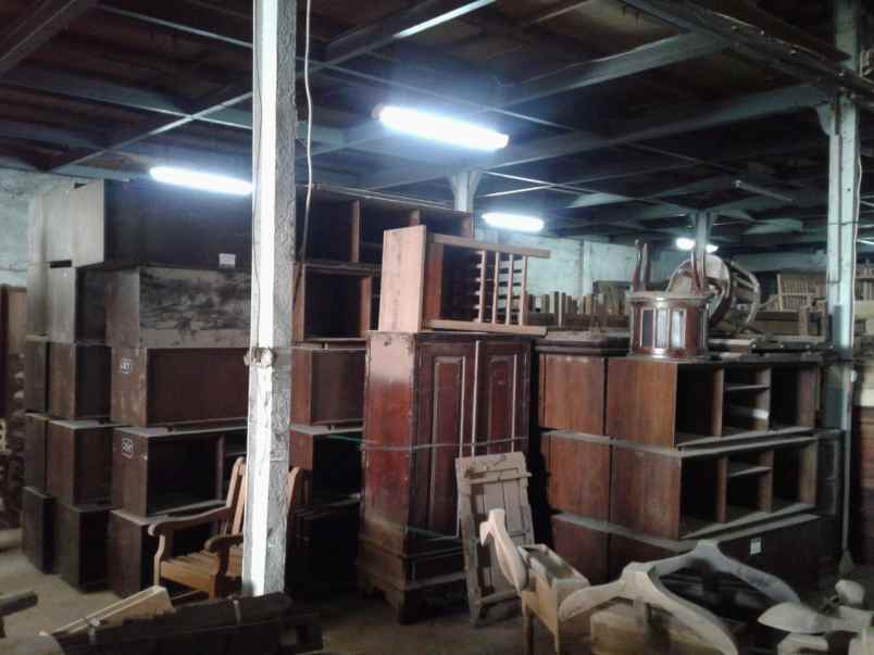 gudang jalan raya ngaliyan semarang jalan lebar