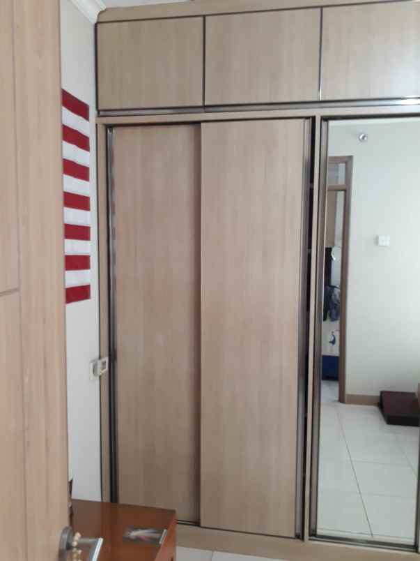 jual apartemen di green palm duri kosambi