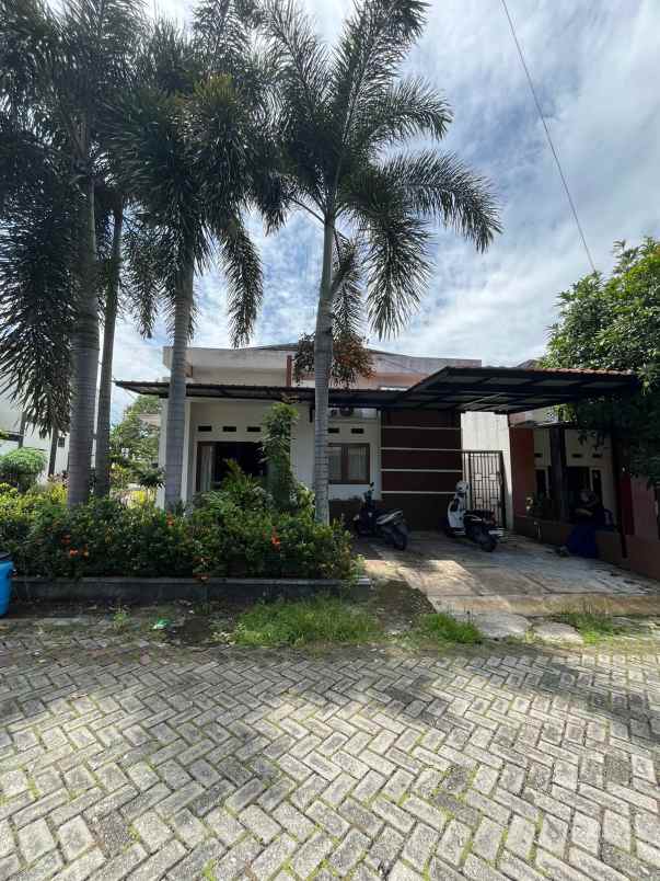 jual cash rumah cluster jl lobak soekarno hatta