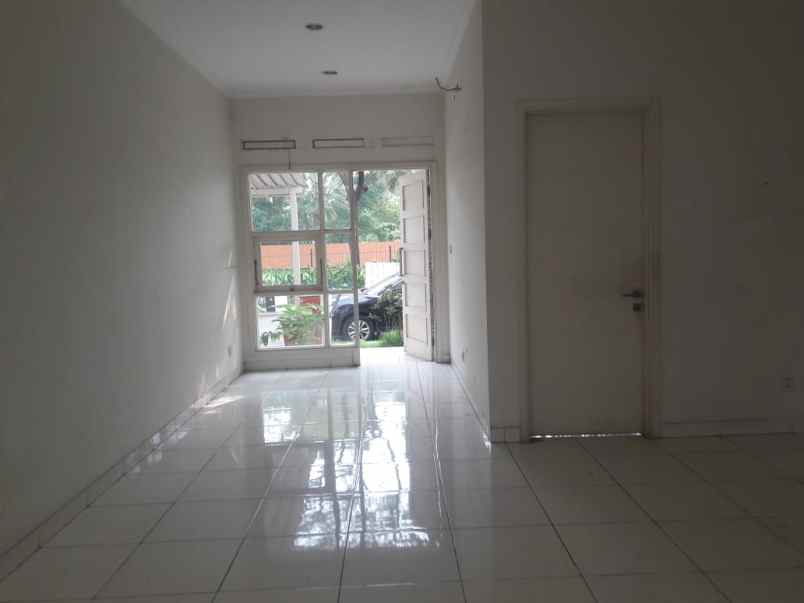 jual rumah cluster starling sumarecon serpong