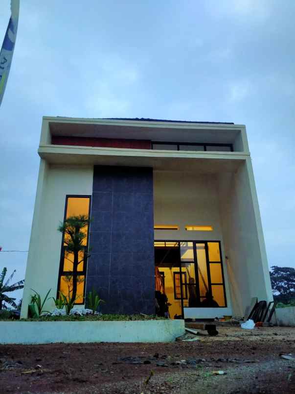 jual rumah termewah di alexander village