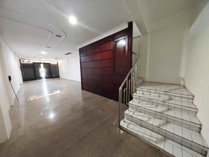 ruko 3 lantai kalianyar surabaya nol jalan siap pakai