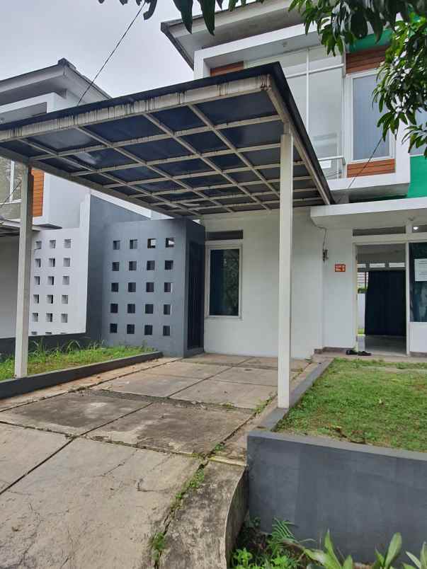 rumah 1 lt cluater fluora talaga bestari tangerang