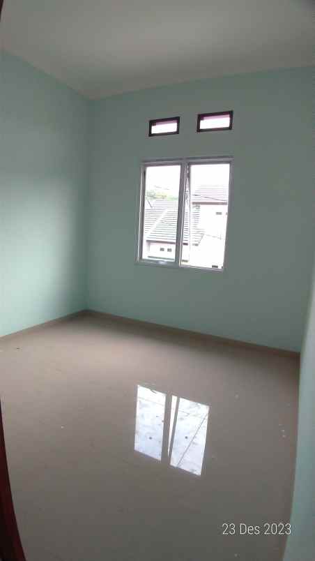 rumah 2 lantai harga 1 lantai