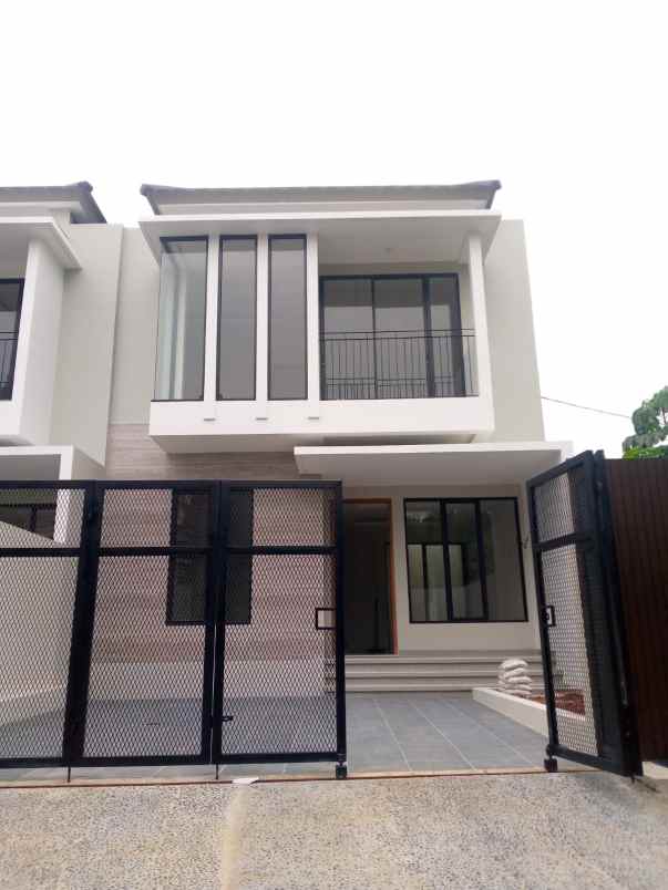 rumah 2 lantai tanpa dp free biaya biaya