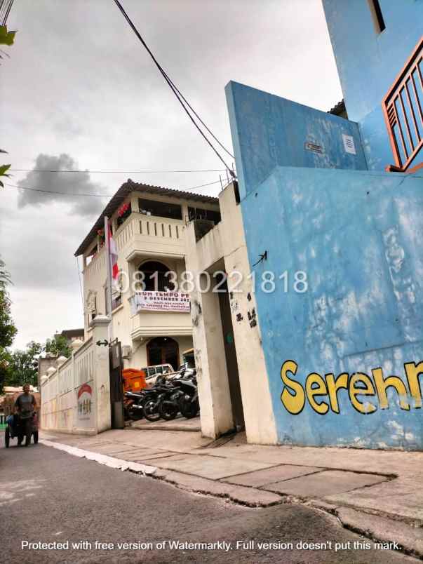 rumah 4 lantai cocok untuk kosan