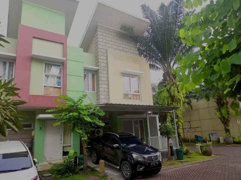 rumah arcadia village gading serpong