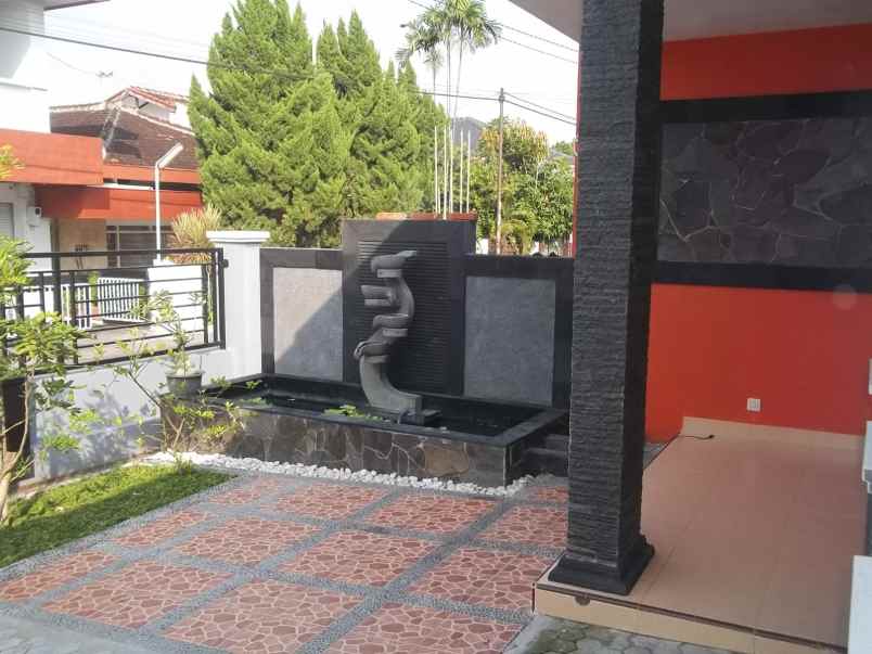 rumah baciro dekat amplaz mall dan univ uin 2 4 m