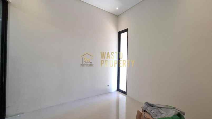 rumah cantik siap huni dekat ring road maguwoharjo