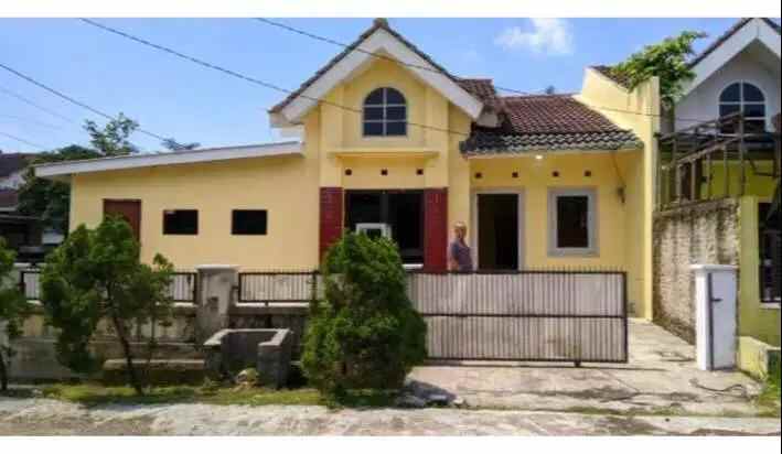 rumah dijual di perumahan citra gading serang kota